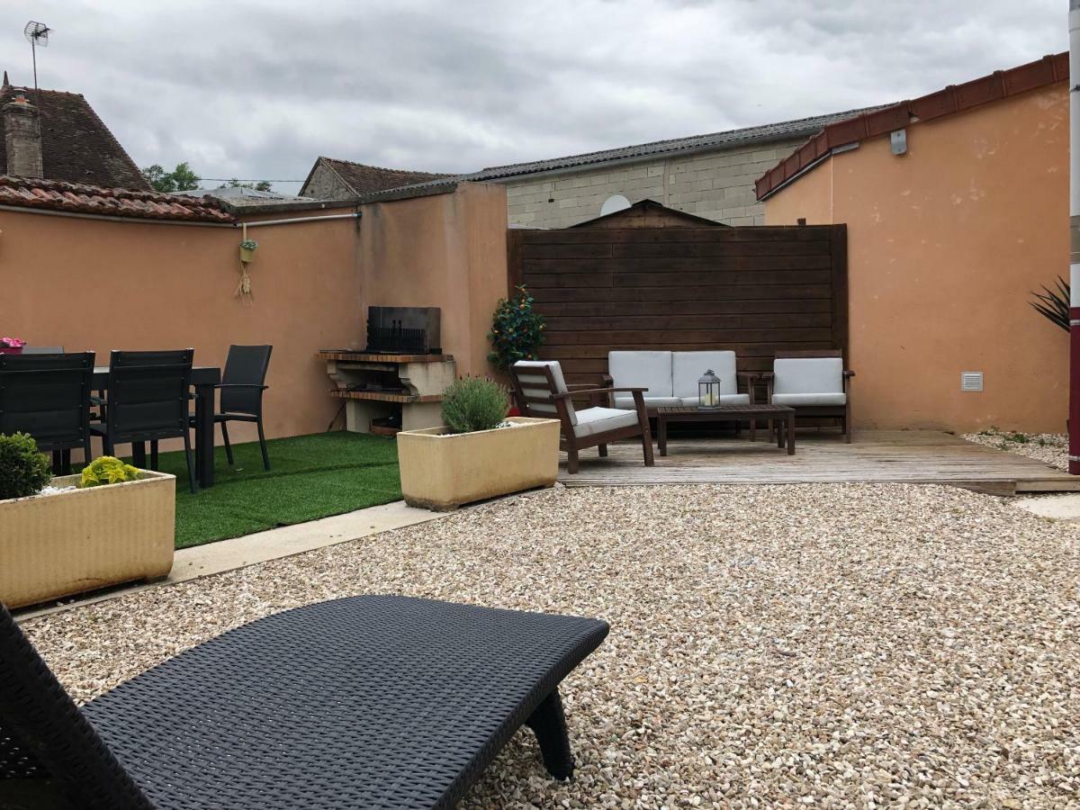 Maison D Helene Villy  Kültér fotó